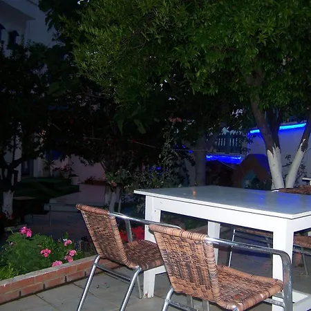 Kusadasi Guest House Affittacamere Kusadası