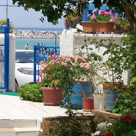 Kusadasi Guest House クシャダス
