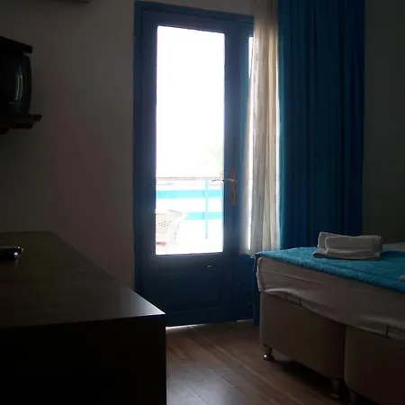 Kusadasi Guest House 2*